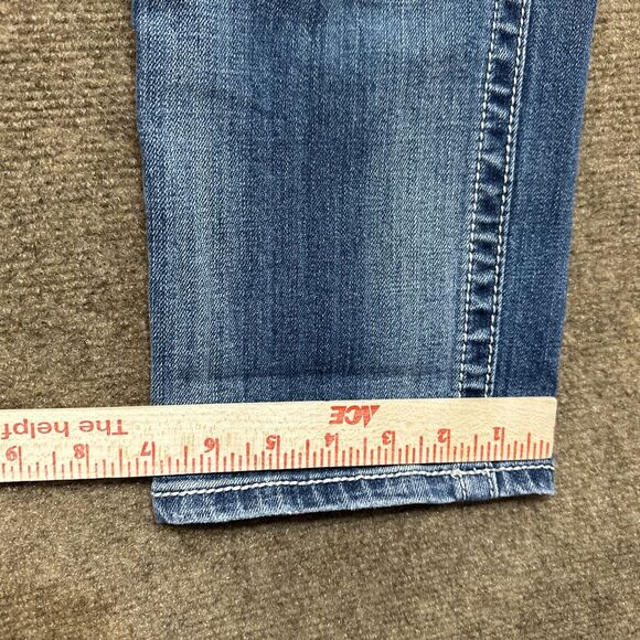 Miss Me Boyfriend Capri Women's Jeans Size 27 Blue Distressed Embroidered Denim - Picture 6 of 13